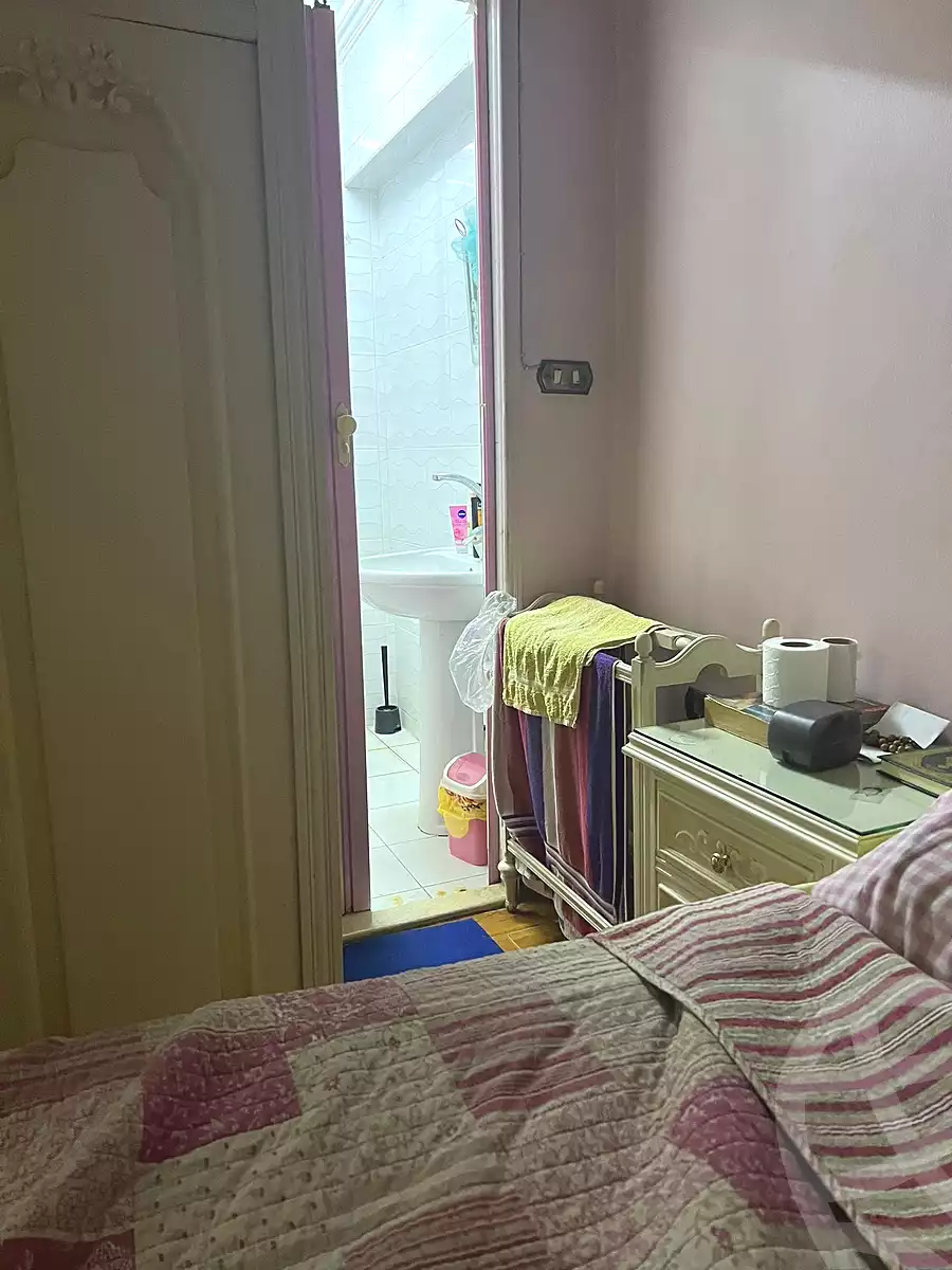 https://aqarmap.com.eg/en/listing/6413828-for-sale-gharbia-tanta-tanta-city-el-refaey-st
