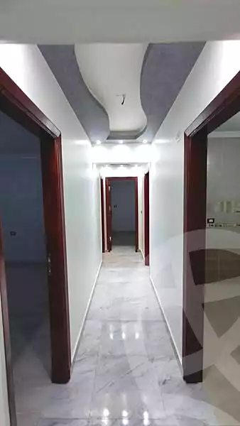 https://aqarmap.com.eg/ar/listing/6414117-for-sale-cairo-helwan-helwan-el-sharkeya-el-maraghi-st