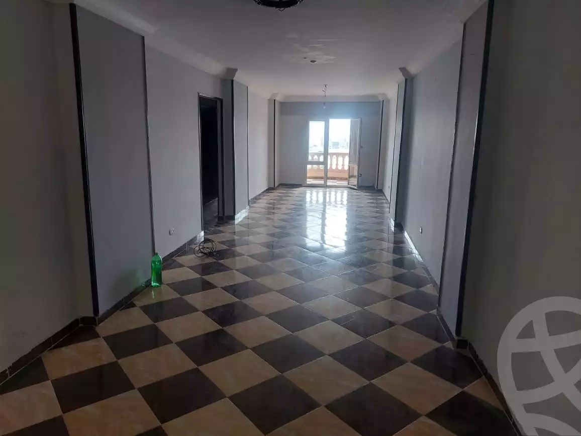https://aqarmap.com.eg/ar/listing/6411114-for-sale-alexandria-moharram-bey-kanal-al-mahmoudeya-al-bahri-st