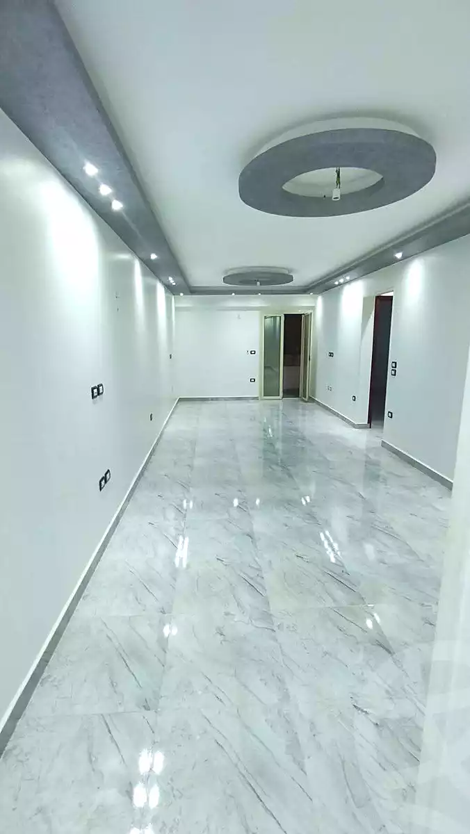 https://aqarmap.com.eg/ar/listing/6415600-for-sale-cairo-helwan-helwan-el-sharkeya-el-maraghi-st