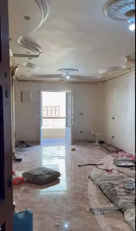 https://aqarmap.com.eg/ar/listing/6419663-for-sale-beheira-damanhour-damanhour-city-el-gomhoreya-st