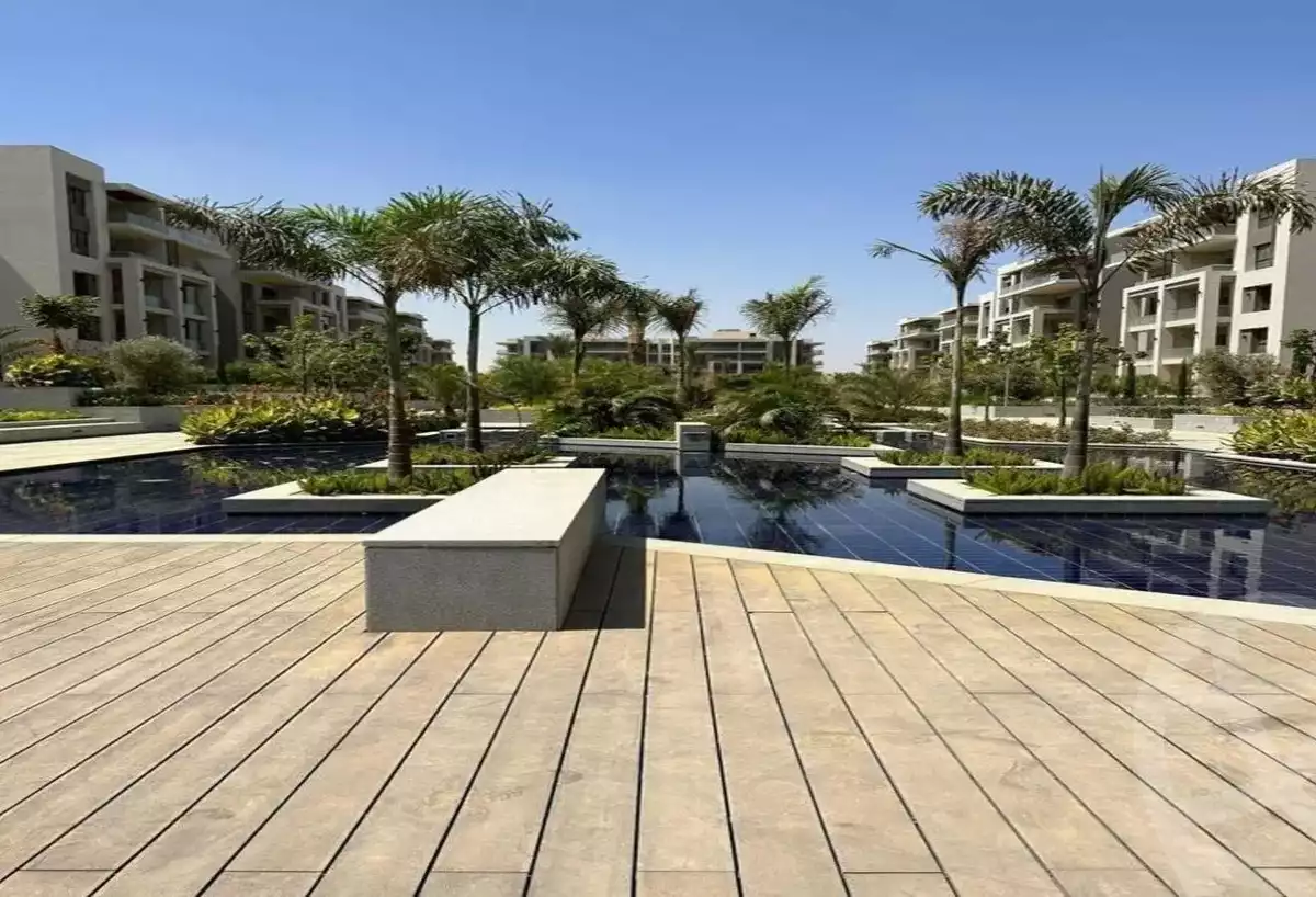 https://aqarmap.com.eg/en/listing/6420767-for-sale-cairo-new-cairo-compounds-the-address-east
