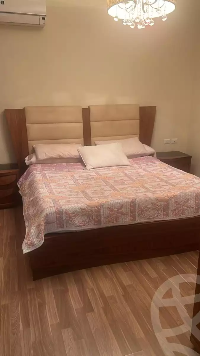 https://aqarmap.com.eg/en/listing/6421791-for-rent-cairo-el-sheikh-zayed-city-compounds-dh-drys