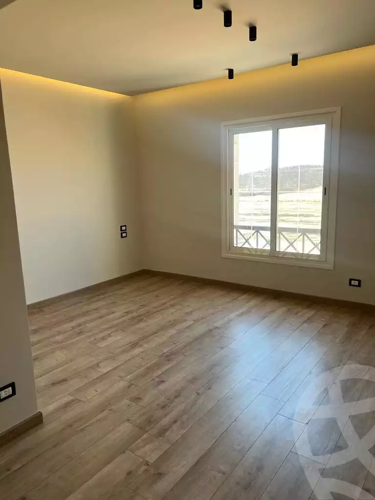 https://aqarmap.com.eg/ar/listing/6422338-for-rent-cairo-6th-of-october-compounds-mountain-view-chillout-park-mountain-view-lakeside