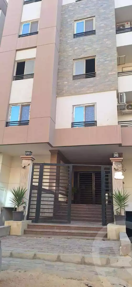 https://aqarmap.com.eg/en/listing/6423848-for-sale-cairo-new-cairo-el-lotus-lotus-north-lmntq-lthny-llwts-lshmly