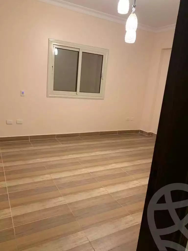 https://aqarmap.com.eg/en/listing/6424695-for-rent-cairo-new-cairo-ganob-el-akadamiya-south-academy-b-taha-hussein-st