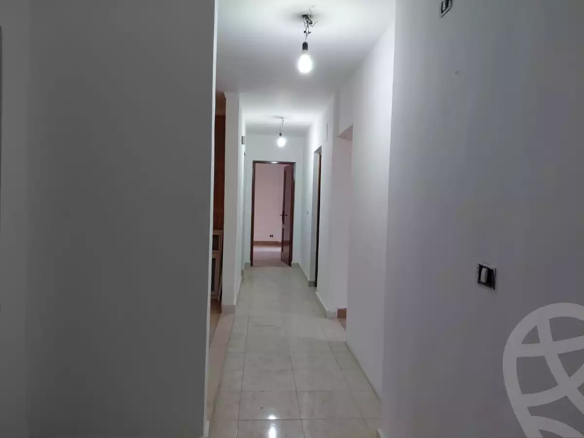 https://aqarmap.com.eg/ar/listing/6428280-for-rent-cairo-new-cairo-madinaty-first-zone-buildings-17th-st.