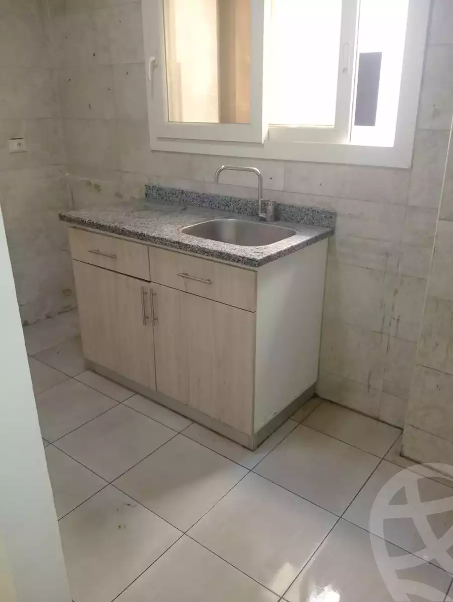 https://aqarmap.com.eg/ar/listing/6428599-for-rent-cairo-new-cairo-90th-street-northern-90th-street