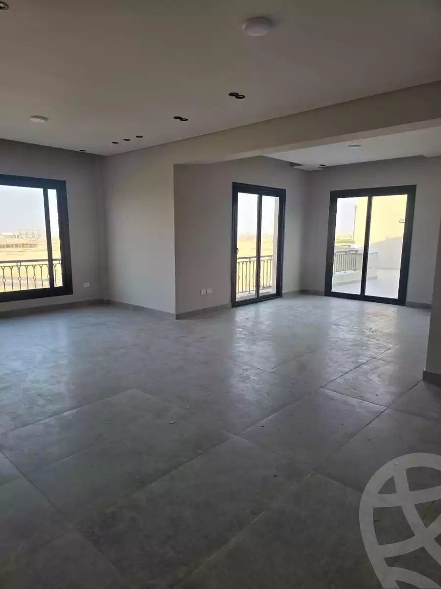 https://aqarmap.com.eg/ar/listing/6428681-for-rent-cairo-el-sheikh-zayed-city-compounds-kmbwnd-fyldj-wyst-dr-llttwyr