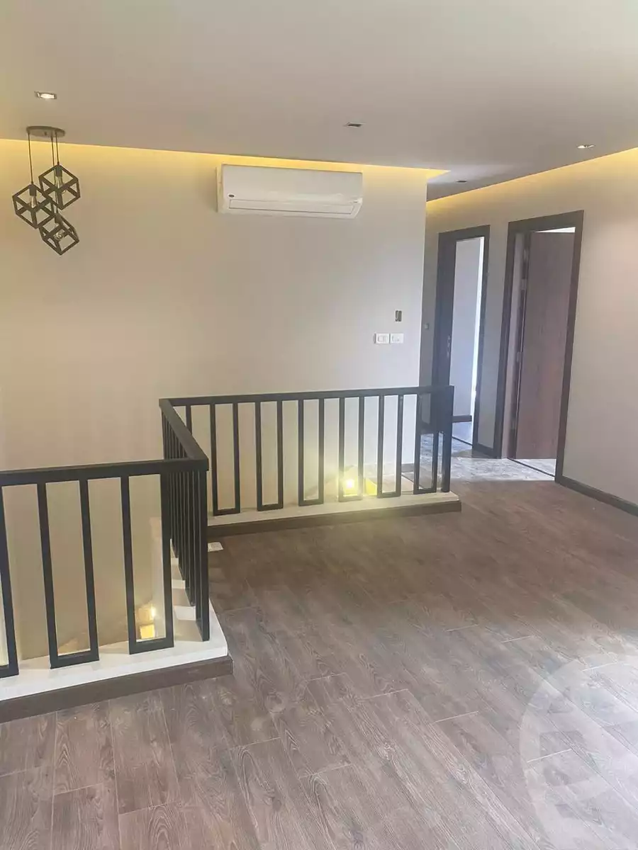 https://aqarmap.com.eg/ar/listing/6429460-for-rent-cairo-el-sheikh-zayed-city-compounds-kmbwnd-wyst-twn-swdyk