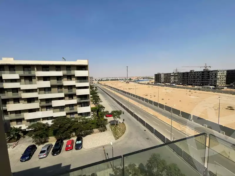 https://aqarmap.com.eg/en/listing/6429540-for-sale-cairo-el-shorouk-compounds-al-burouj-compound-imkan