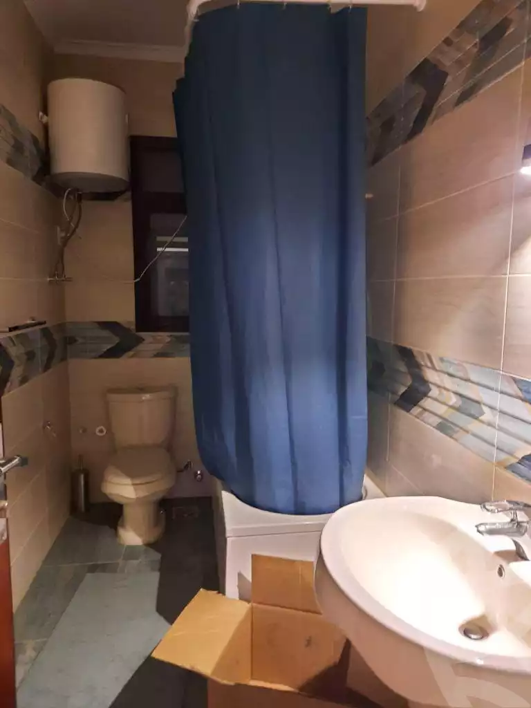 https://aqarmap.com.eg/en/listing/6429564-for-sale-cairo-el-sheikh-zayed-city-compounds-beverly-hills