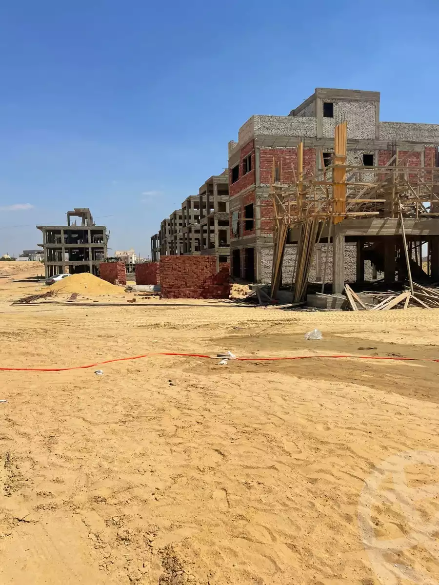 https://aqarmap.com.eg/en/listing/6430026-for-sale-cairo-el-sheikh-zayed-city-lshykh-zyd-ljdyd-montania-park-compound-everest-view