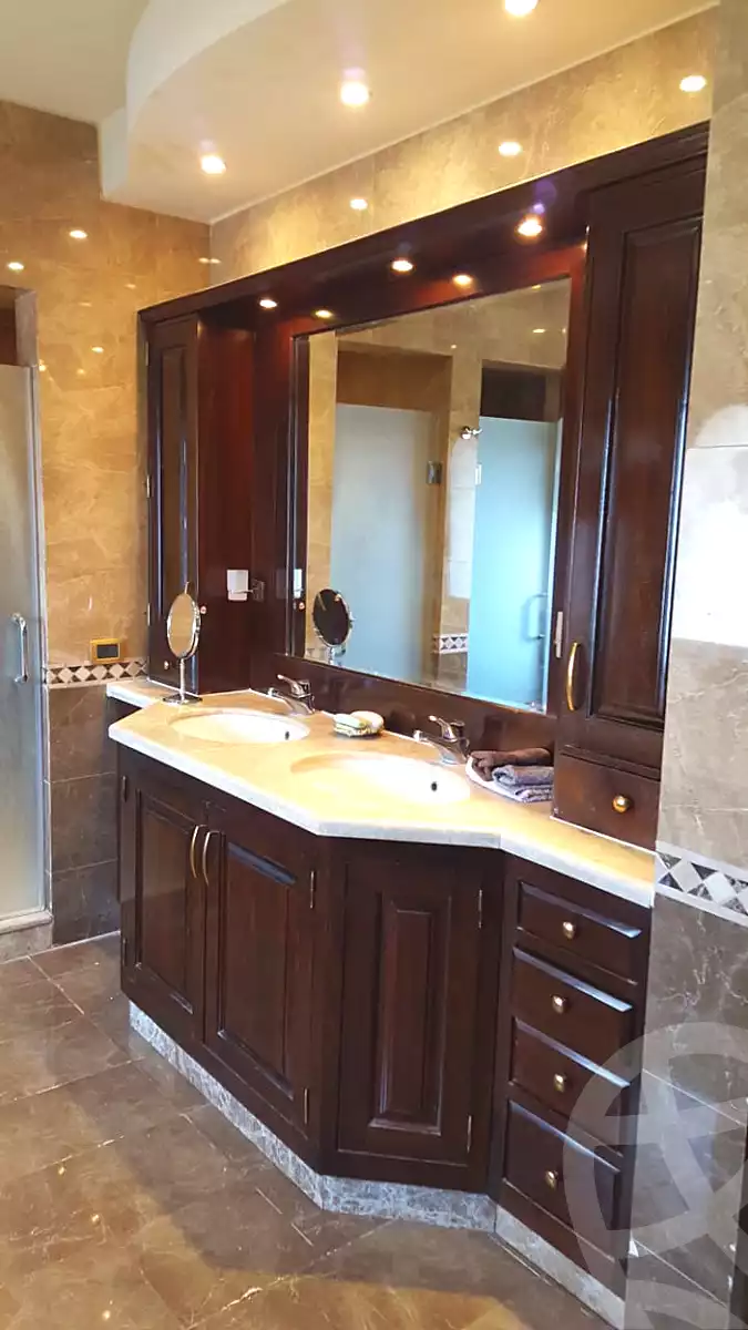 https://aqarmap.com.eg/en/listing/6432749-for-sale-cairo-el-sheikh-zayed-city-alex-cairo-desert-road-mdyn-sfnks-ljdyd-rose-valley