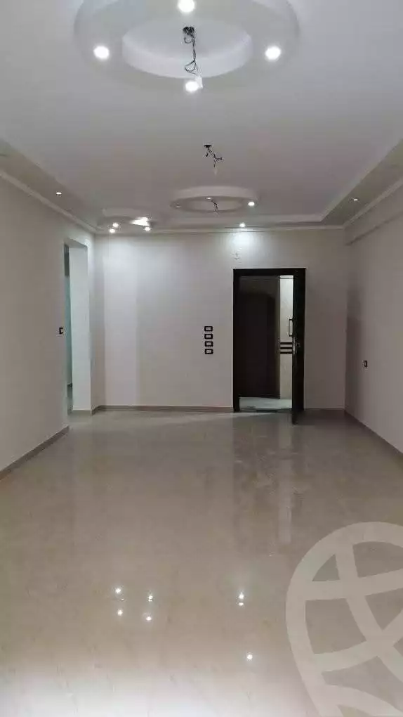 https://aqarmap.com.eg/ar/listing/6433963-for-rent-beheira-damanhour-damanhour-city-abd-el-salam-el-shazly-st