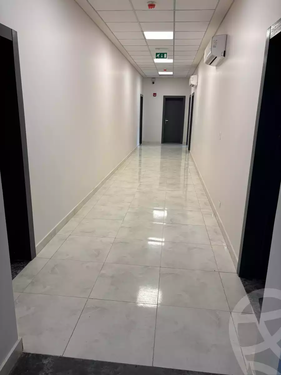 https://aqarmap.com.eg/ar/listing/6434241-for-rent-cairo-new-cairo-compounds-the-square
