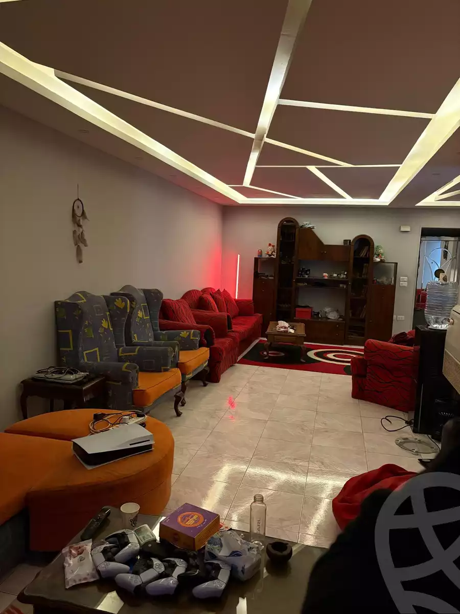 https://aqarmap.com.eg/ar/listing/6436093-for-sale-cairo-helwan-helwan-el-sharkeya-ryad-pasha-st