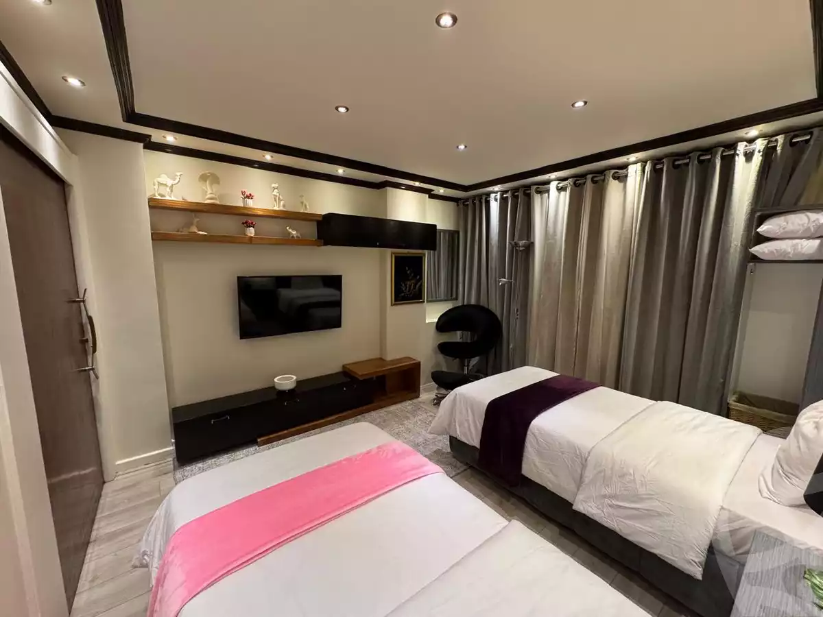 https://aqarmap.com.eg/ar/listing/6436498-for-rent-cairo-6th-of-october-el-ahyaa-neighborhood-4th-neighborhood-5