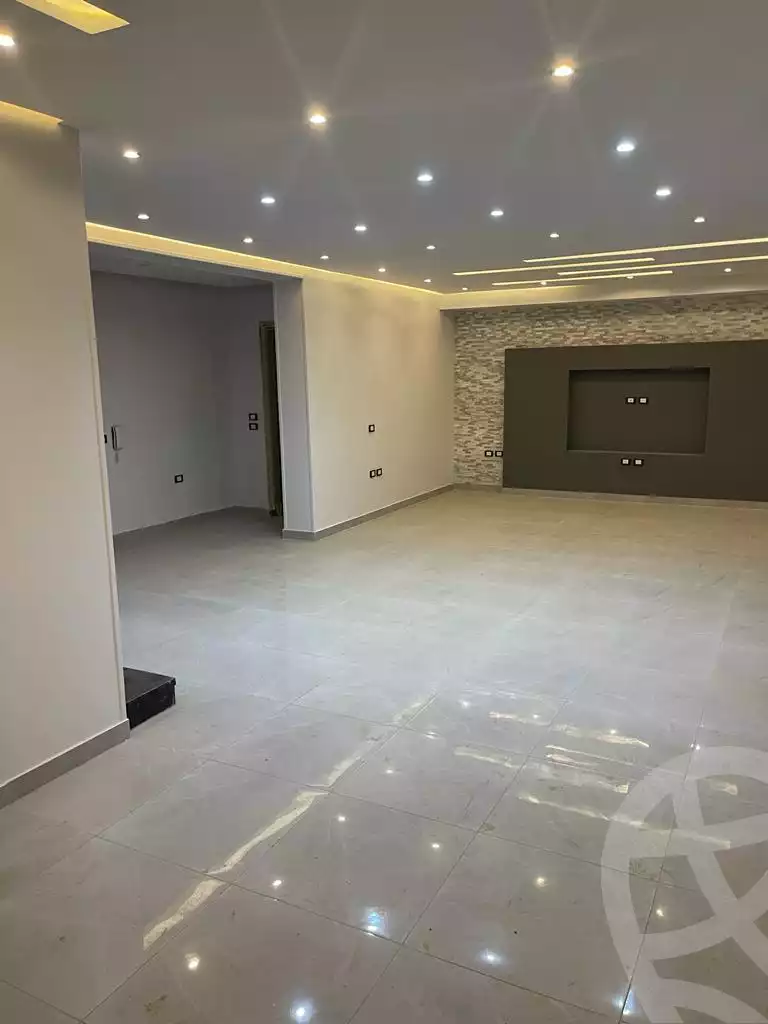 https://aqarmap.com.eg/ar/listing/6437462-for-rent-cairo-el-sheikh-zayed-city-el-hay-elsabeaa-lsf