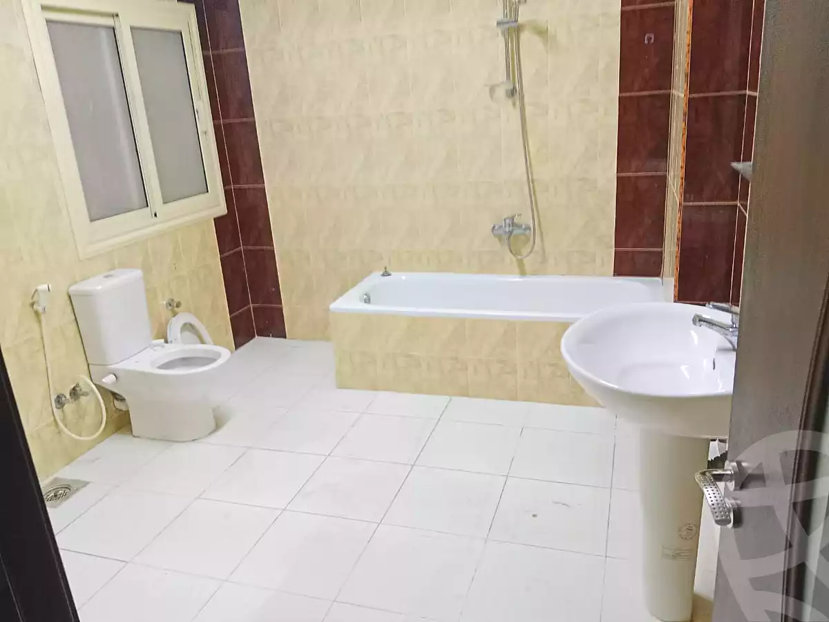 https://aqarmap.com.eg/en/listing/6437931-for-sale-cairo-mokattam-el-hadabah-el-wosta