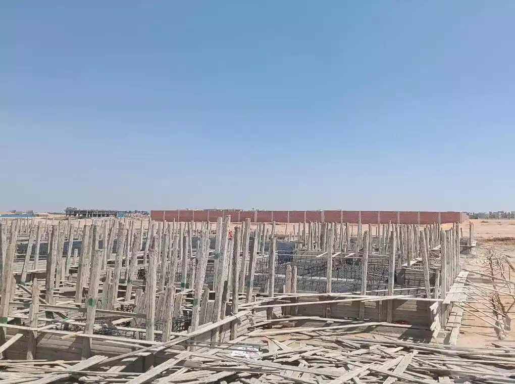 https://aqarmap.com.eg/en/listing/6444938-for-sale-cairo-el-sheikh-zayed-city-compounds-civ-west-compound-civilia