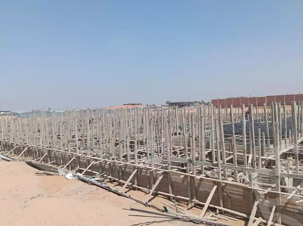 https://aqarmap.com.eg/en/listing/6444954-for-sale-cairo-el-sheikh-zayed-city-compounds-civ-west-compound-civilia
