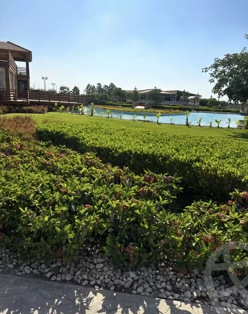 https://aqarmap.com.eg/en/listing/6251410-for-sale-cairo-new-cairo-compounds-hyde-park-greens-hyde-park-compound