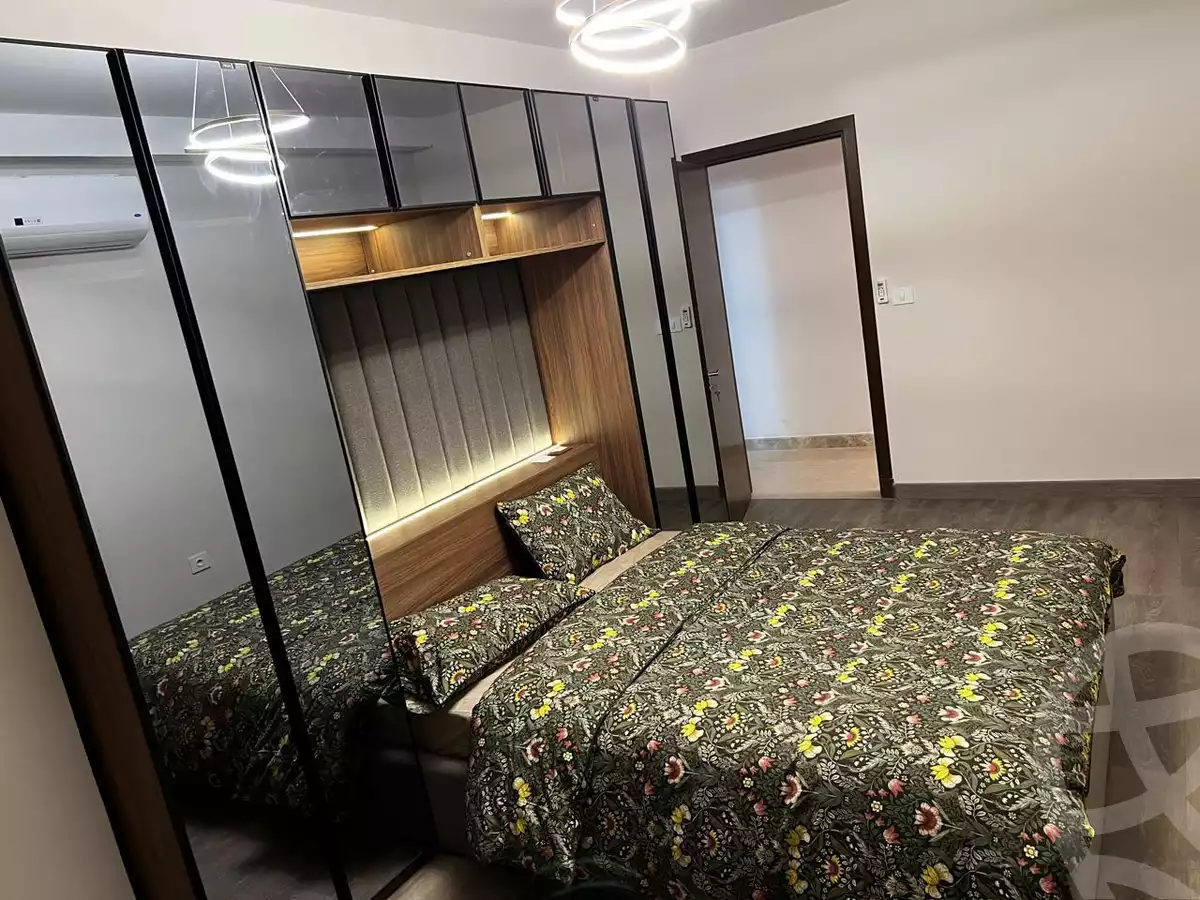 https://aqarmap.com.eg/en/listing/6448247-for-rent-cairo-el-sheikh-zayed-city-compounds-zyd-wr-llttwyr-park-towers-zed-el-sheikh-zayed-compound