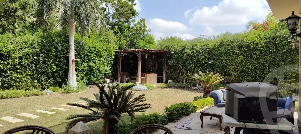 https://aqarmap.com.eg/en/listing/6449359-for-sale-cairo-el-sheikh-zayed-city-compounds-greens