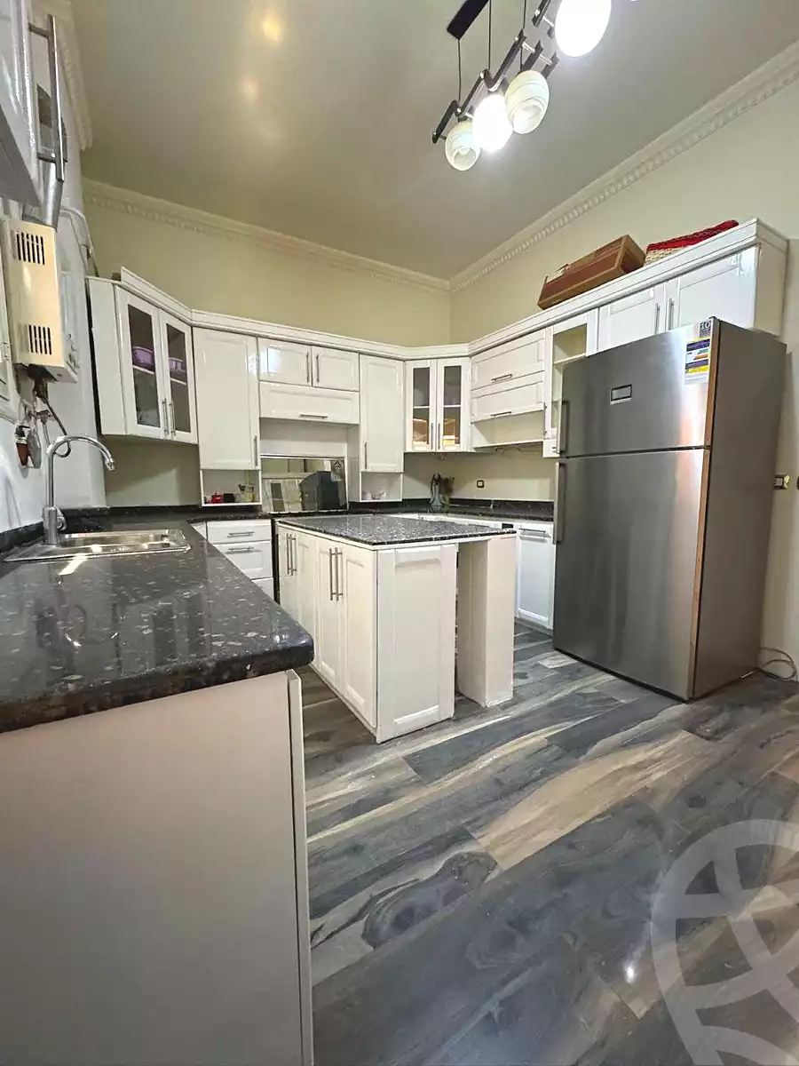 https://aqarmap.com.eg/ar/listing/6450253-for-sale-cairo-new-cairo-ganob-el-akadamiya-south-academy-o-el-sheikh-mostafa-ismael-st