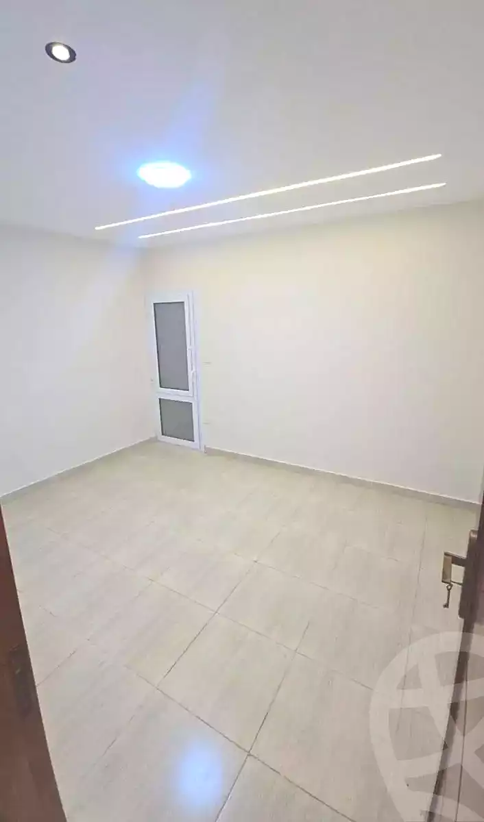 https://aqarmap.com.eg/ar/listing/6450808-for-sale-alexandria-l-jmy-lbytsh-el-neyaba-st