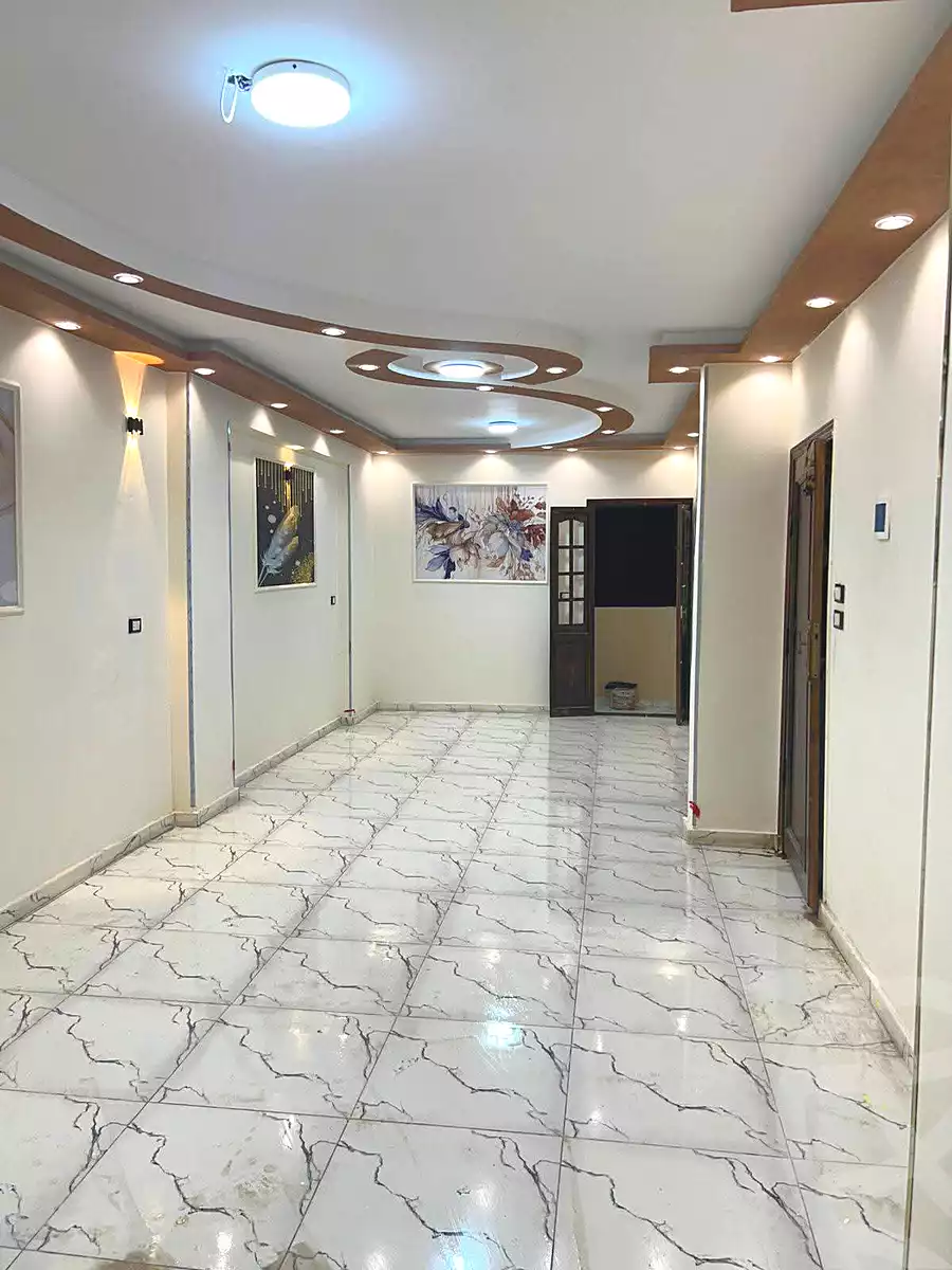 https://aqarmap.com.eg/en/listing/6451464-for-sale-qalyubia-shubra-el-khaima-om-bayoumi