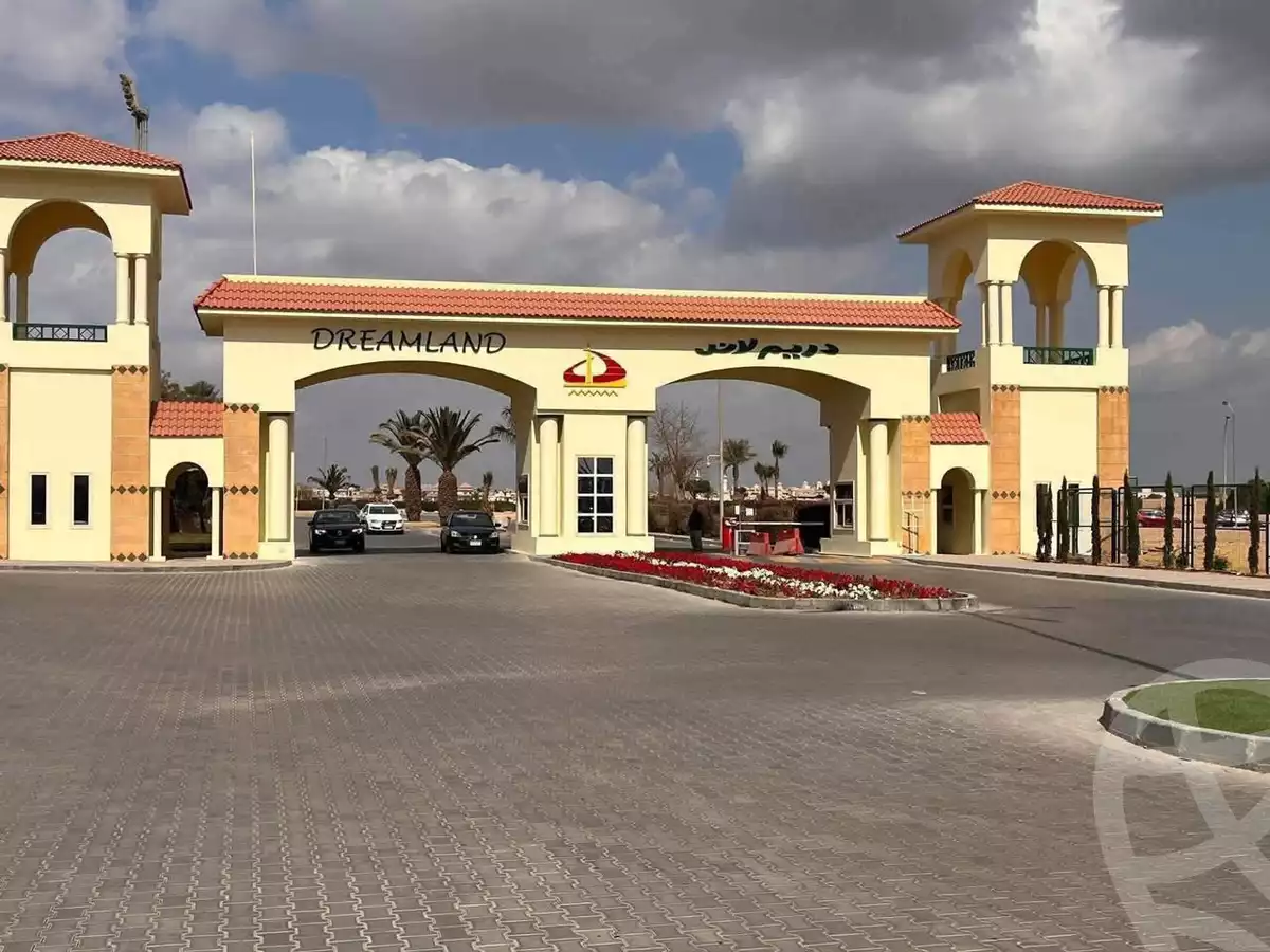 https://aqarmap.com.eg/en/listing/6452045-for-sale-cairo-6th-of-october-compounds-dream-land-golf-2-nestoria