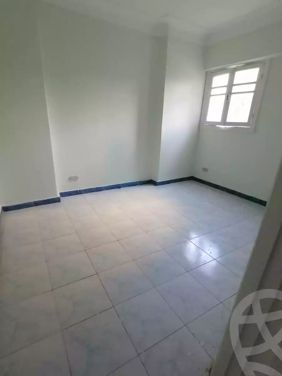 https://aqarmap.com.eg/en/listing/6452511-for-sale-alexandria-el-mandara-alex-el-mandara-qebli