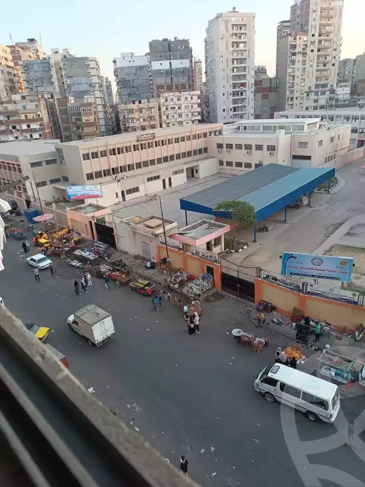 https://aqarmap.com.eg/en/listing/6454011-for-sale-alexandria-lsywf-al-saaeh-sq