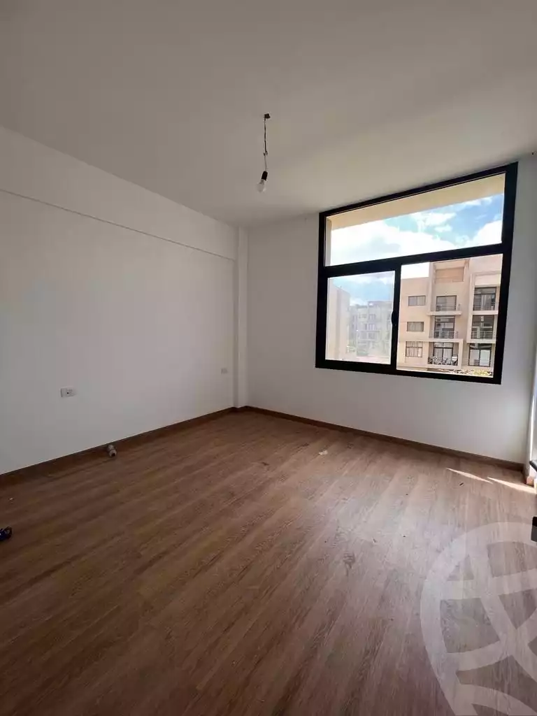https://aqarmap.com.eg/en/listing/6455511-for-rent-cairo-new-cairo-compounds-fifth-square