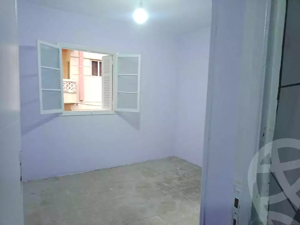 https://aqarmap.com.eg/ar/listing/6455993-for-sale-alexandria-sydy-bshr-sydy-bshr-bhry-gamal-abd-el-nasir-st