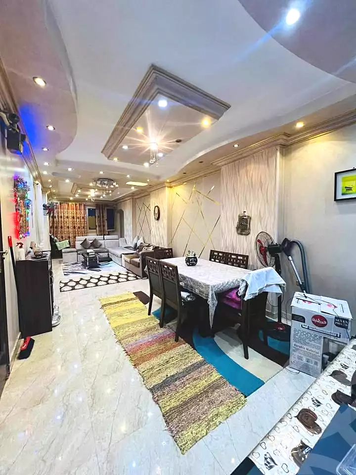 https://aqarmap.com.eg/en/listing/6456741-for-sale-cairo-helwan-hadayek-helwan-nile-corniche-st
