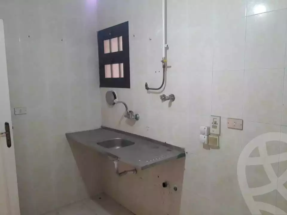 https://aqarmap.com.eg/en/listing/6457118-for-sale-alexandria-el-mandara-nabawy-al-mohandes-st