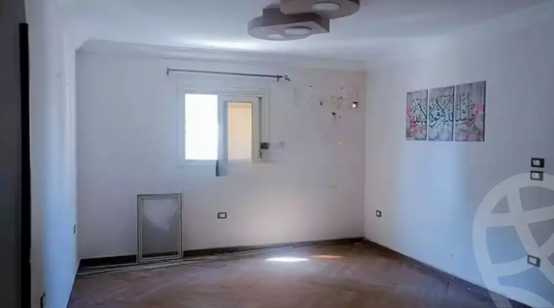 https://aqarmap.com.eg/ar/listing/6458305-for-sale-alexandria-camp-cesar-port-said-street