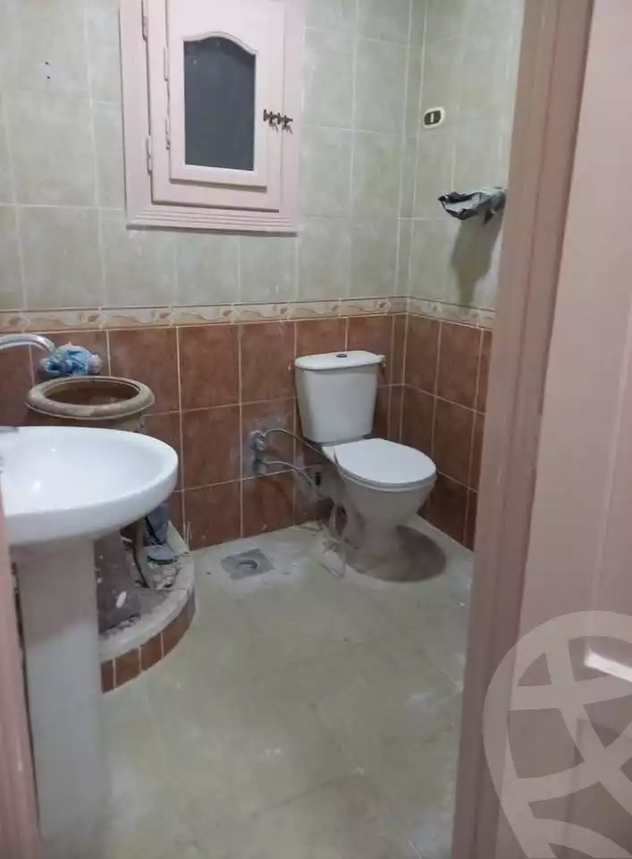 https://aqarmap.com.eg/ar/listing/6462880-for-sale-alexandria-l-jmy-lbytsh-el-hanafeya-st