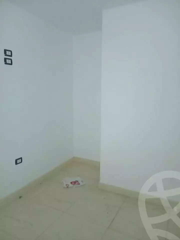 https://aqarmap.com.eg/ar/listing/6464963-for-rent-alexandria-shds