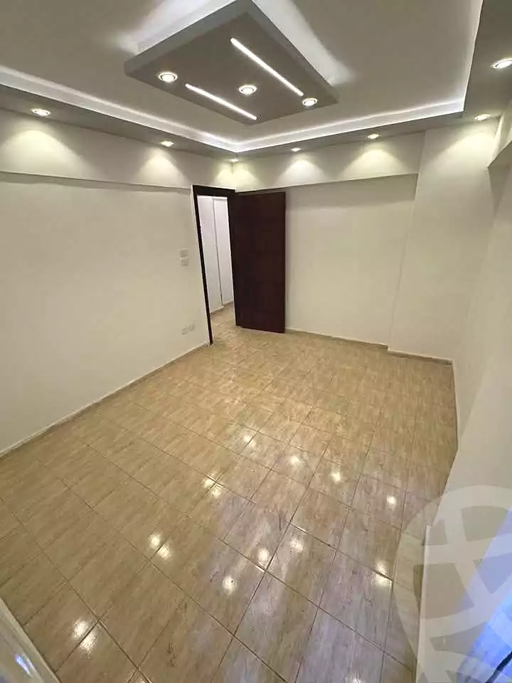https://aqarmap.com.eg/ar/listing/6466619-for-sale-alexandria-sydy-bshr-sydy-bshr-bhry-shr-mhmwd-l-yswy
