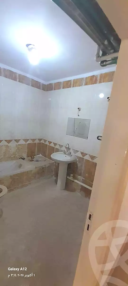 https://aqarmap.com.eg/ar/listing/6468099-for-rent-cairo-helwan-mnshy-yn-hlwn-rael-st