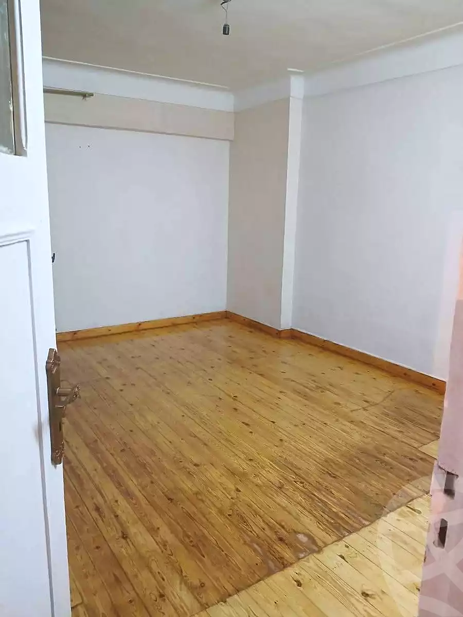 https://aqarmap.com.eg/en/listing/6468665-for-sale-alexandria-el-asafra-shr-jml-bd-lnsr