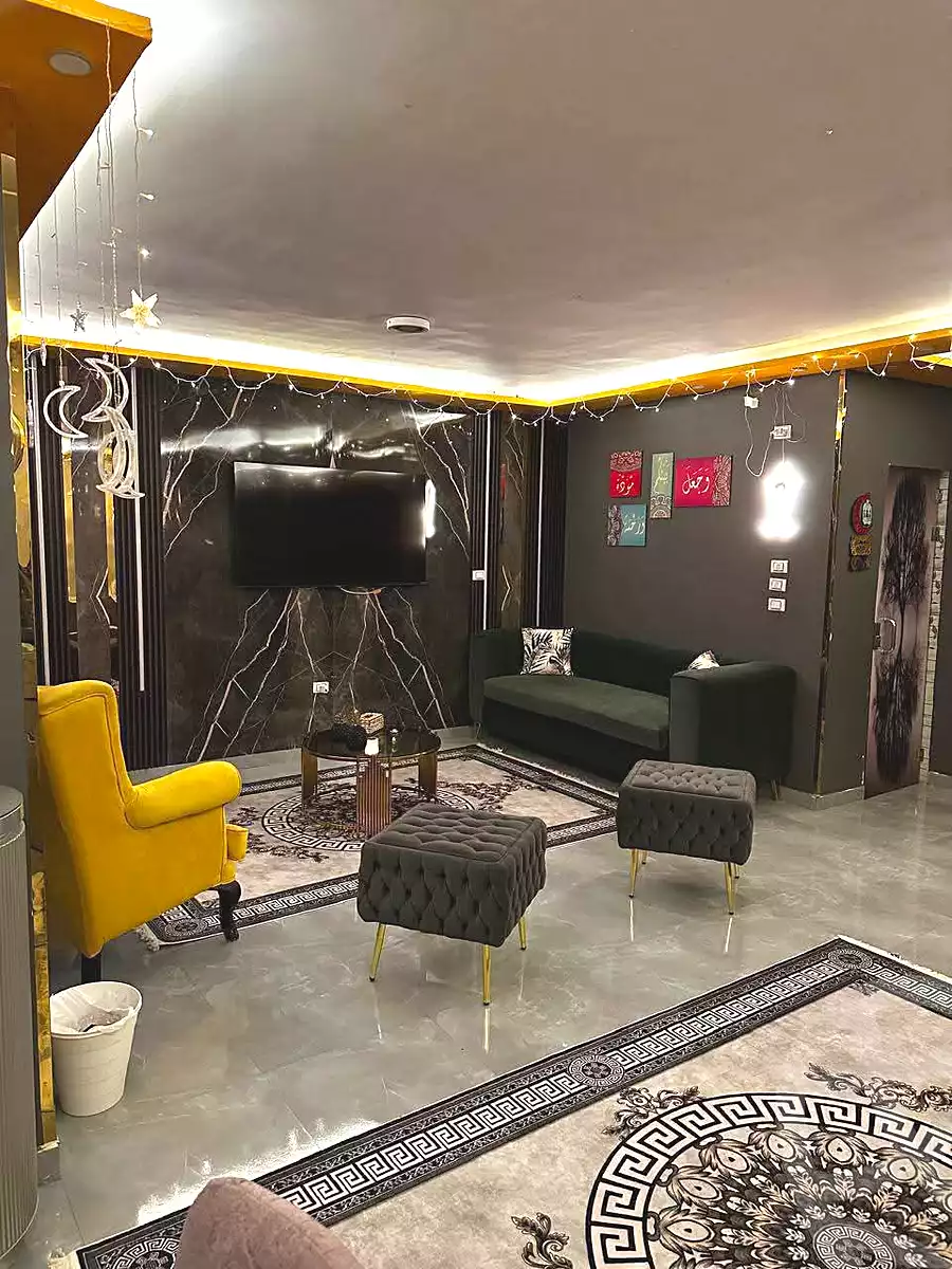 https://aqarmap.com.eg/ar/listing/6469449-for-sale-cairo-helwan-hadayek-helwan-nile-corniche-st
