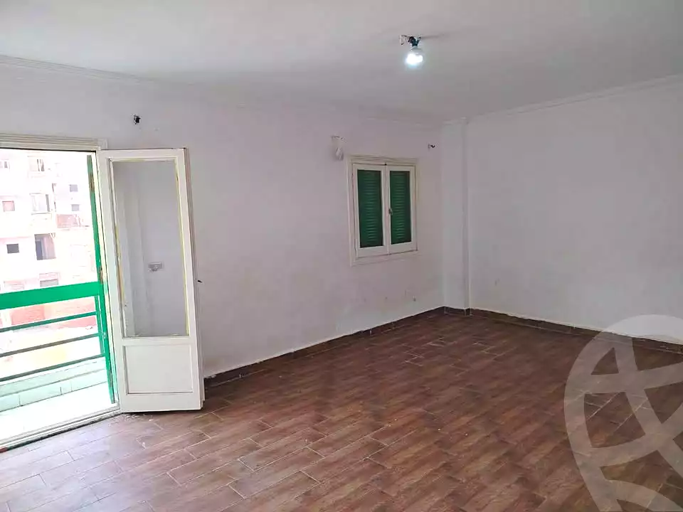 https://aqarmap.com.eg/ar/listing/6469535-for-rent-cairo-el-haram-el-maryotya-el-seesy-canal-st