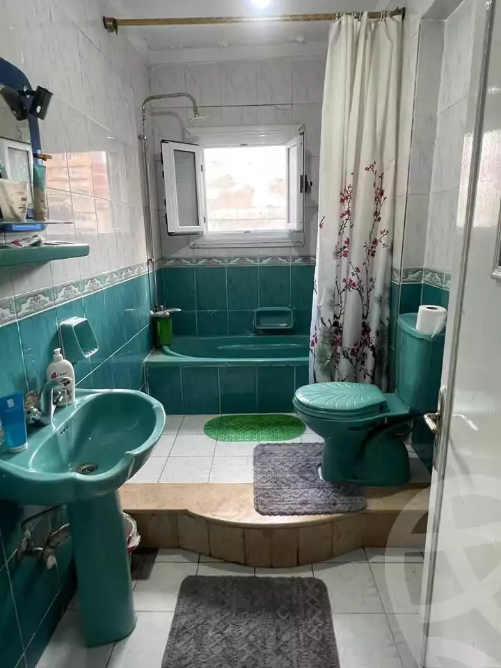 https://aqarmap.com.eg/ar/listing/6463891-for-sale-alexandria-l-jmy-lbytsh-shahr-al-assal-st