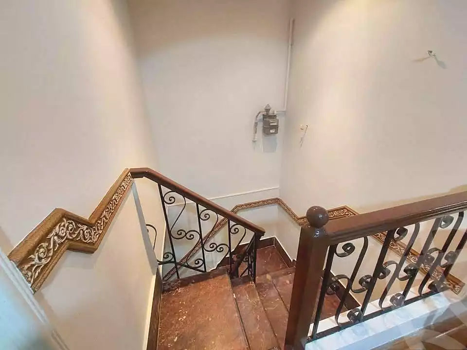 https://aqarmap.com.eg/en/listing/6467893-for-sale-alexandria-ganaklis
