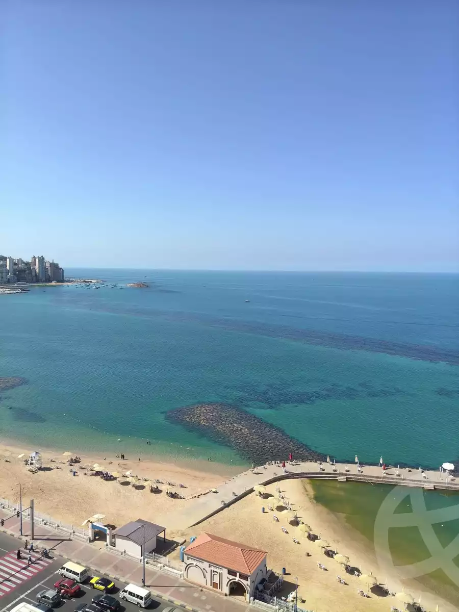 https://aqarmap.com.eg/ar/listing/6475129-for-sale-alexandria-el-asafra-l-sfr-bhry